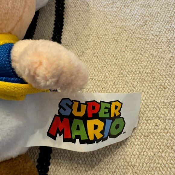 2021 Nintendo Super Mario 7 Inch Red Toad Plush Toy - Picture 2 of 5